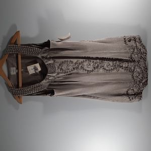 NWT eci  grey slvless top SZ 10